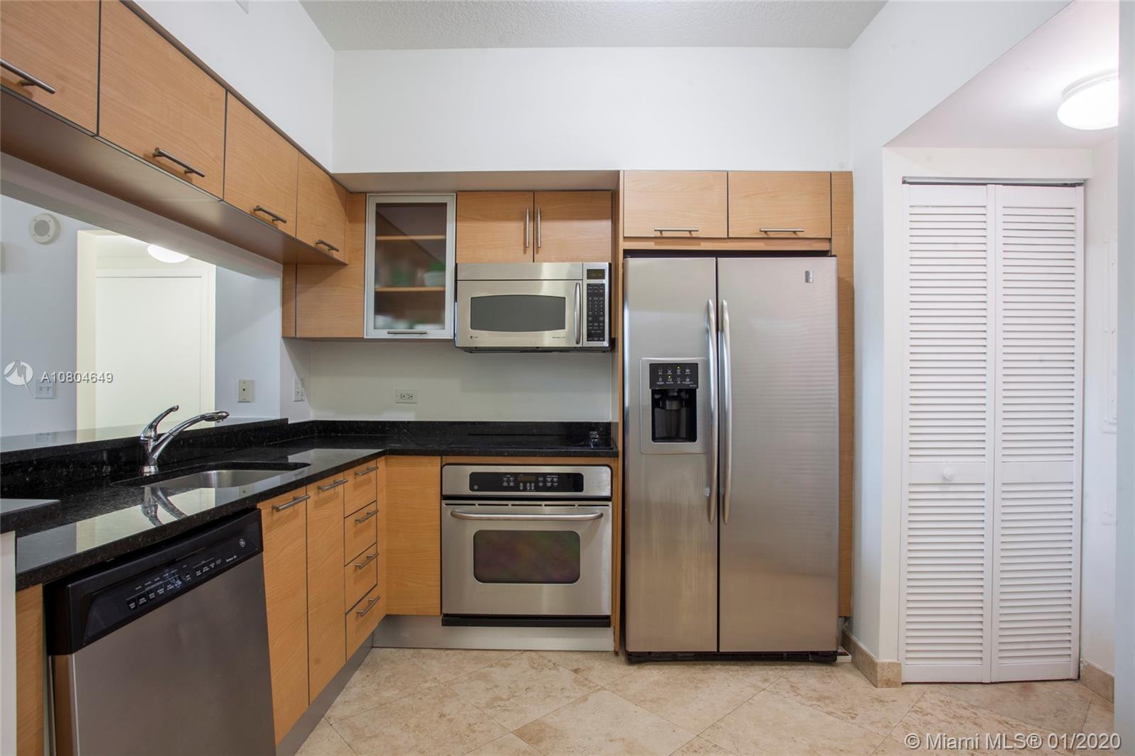 BRICKELL ON THE RIVER N T - Residential Lease