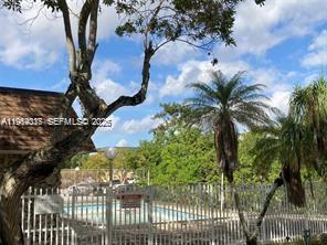 LAKEWOOD VILLAS CONDO - Residential