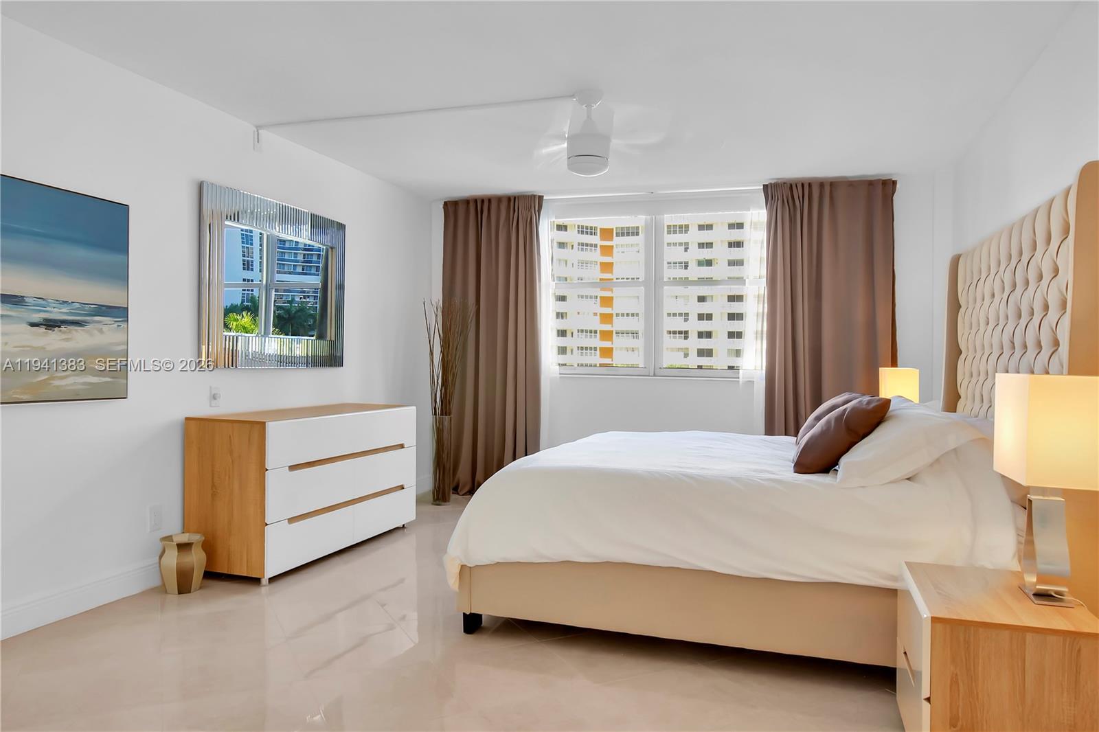 PLAZA TOWERS SOUTH CONDO - Residential