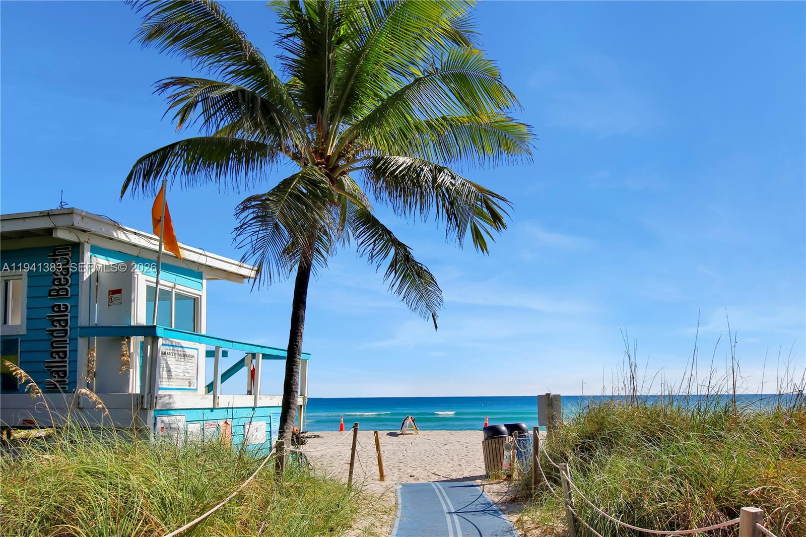 PLAZA TOWERS SOUTH CONDO - Residential