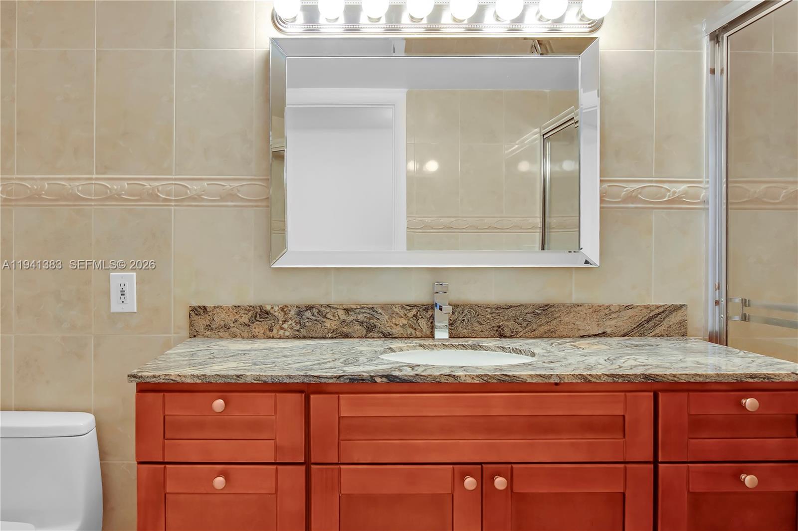 PLAZA TOWERS SOUTH CONDO - Residential