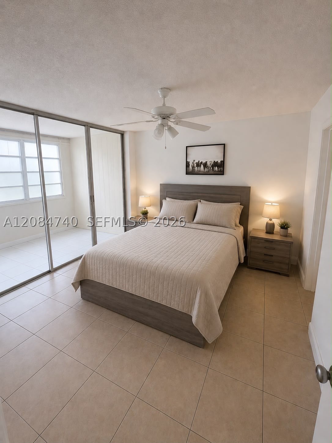 9440 Live Oak Pl