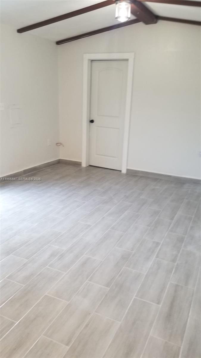 FLA CITY MANOR - Residential Lease