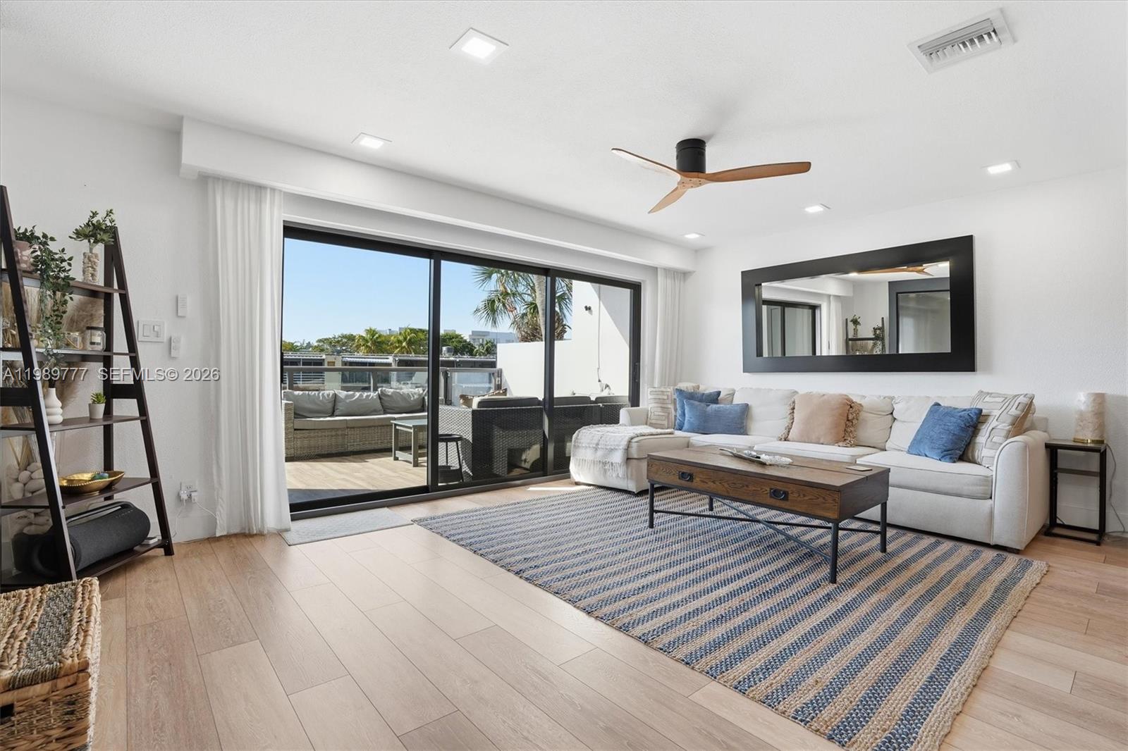 4000 NE 168th St 113B