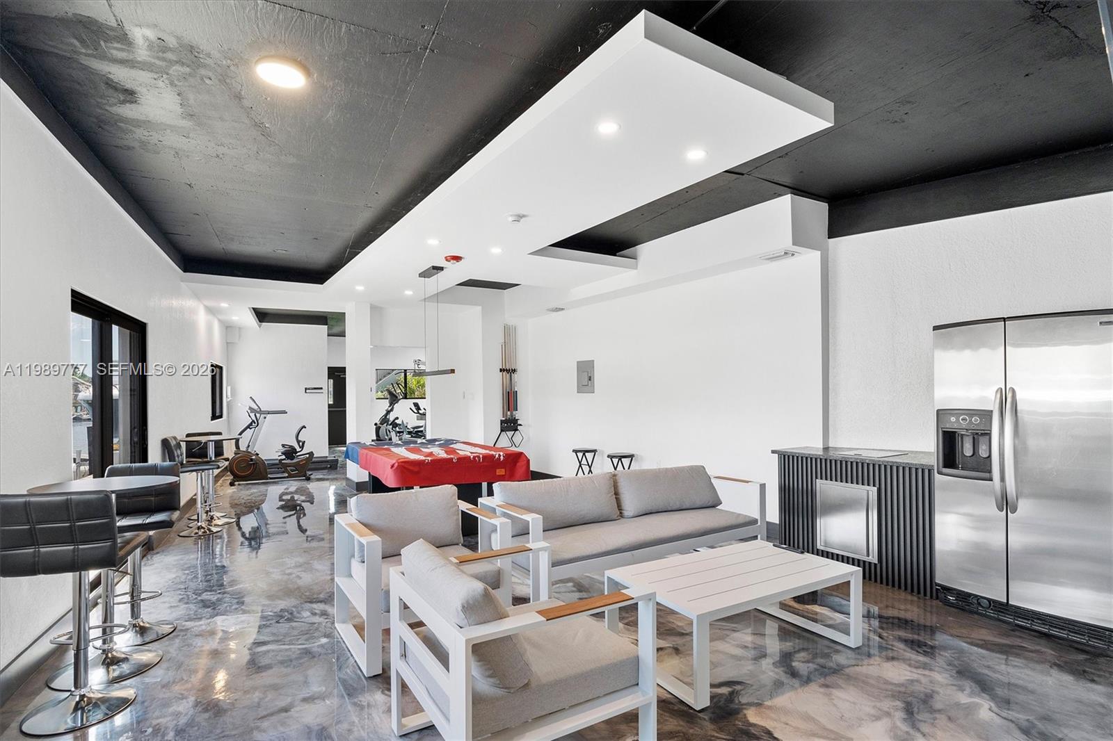 PELICAN LANDING CONDO - Residential