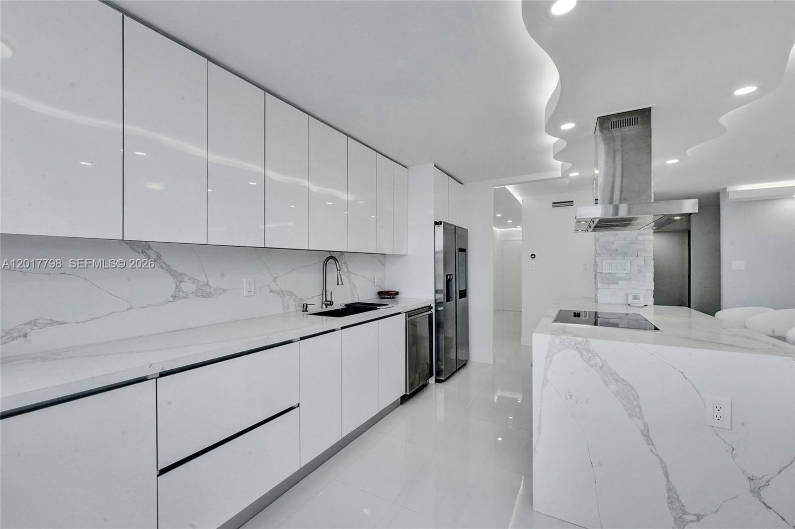 18041 Biscayne Blvd 1804
