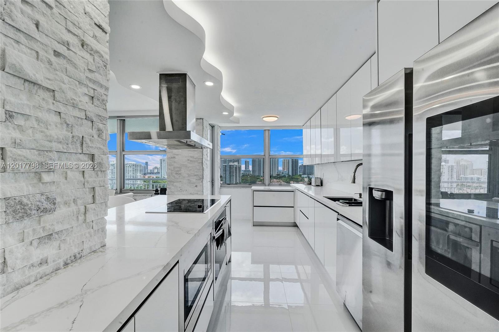 18041 Biscayne Blvd 1804