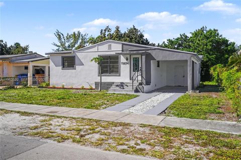 15694 NE 10th Ct North Miami Beach FL 33162