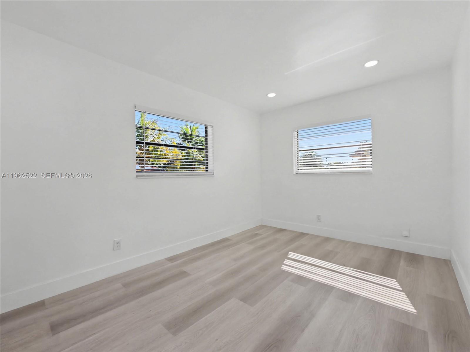 FLEEMAN HEIGHTS - Residential