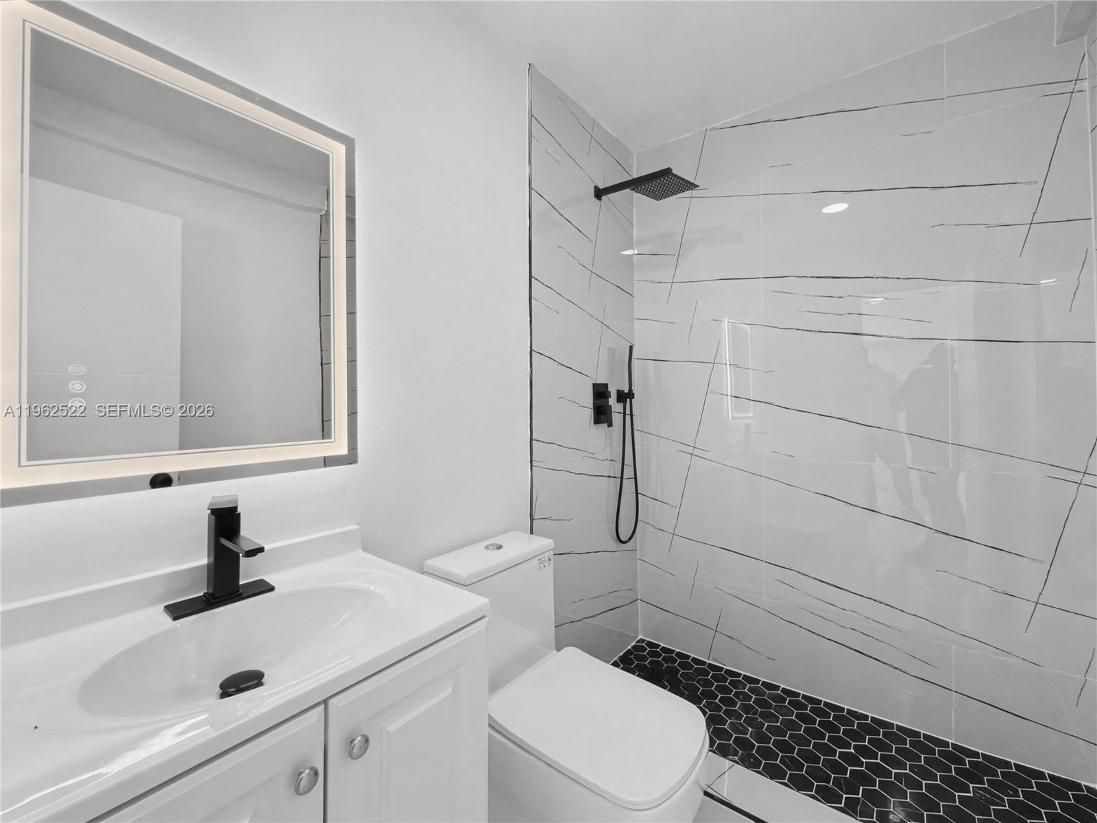 FLEEMAN HEIGHTS - Residential