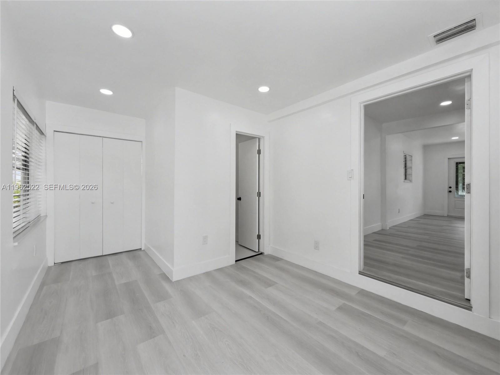 FLEEMAN HEIGHTS - Residential