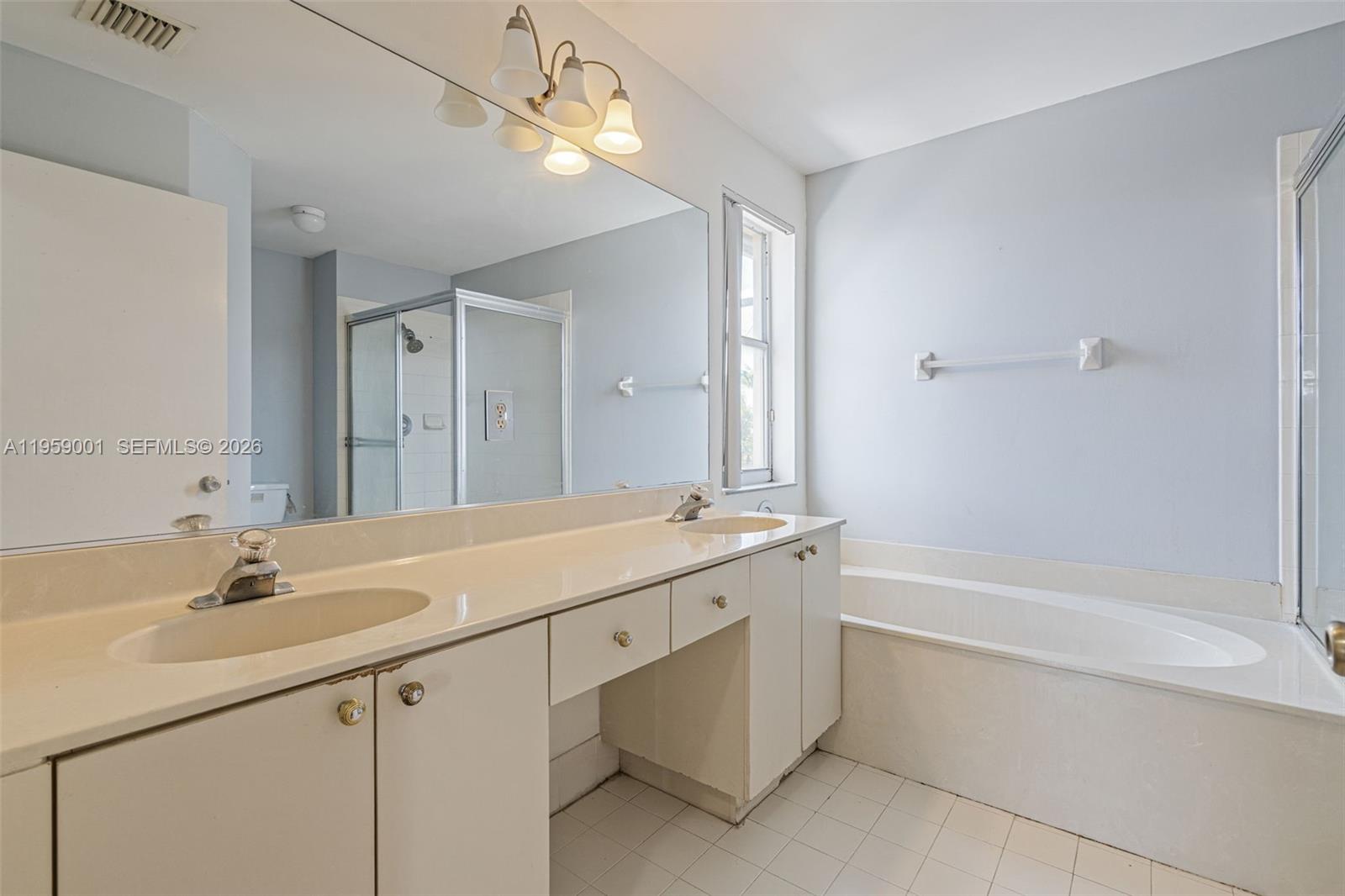 SILVER LAKES PHASE III RE - Residential