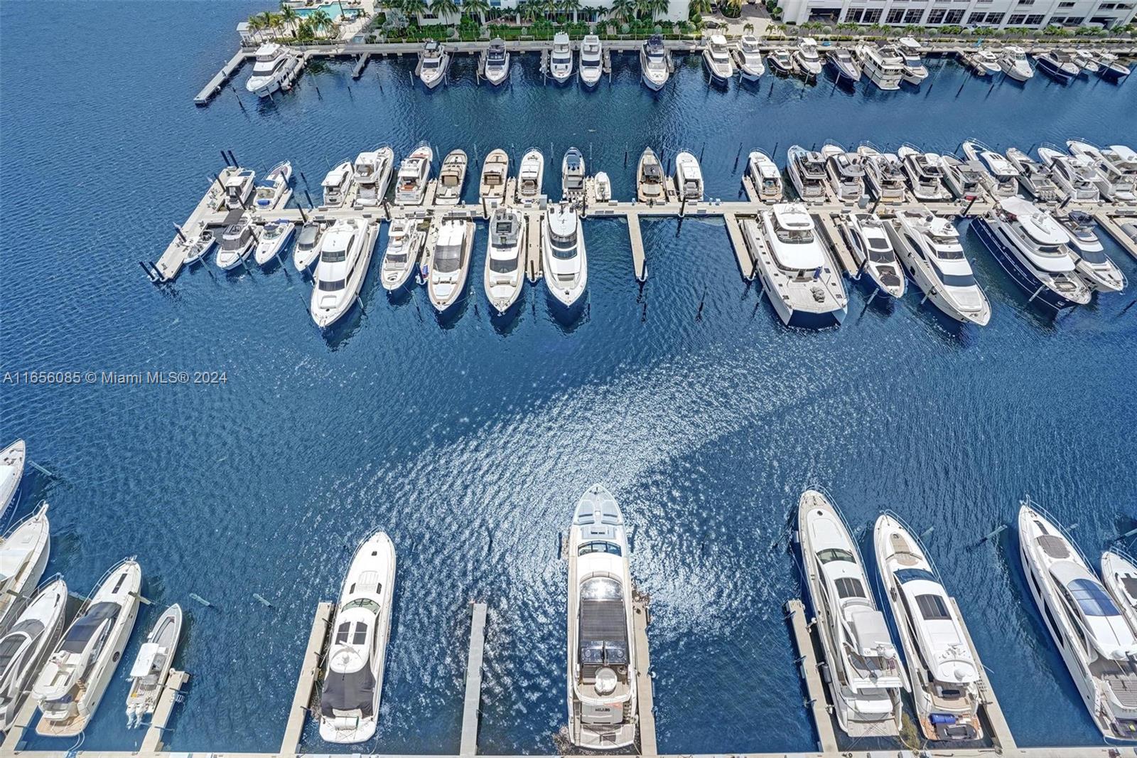 MARINA PALMS RESIDENCES - Residential