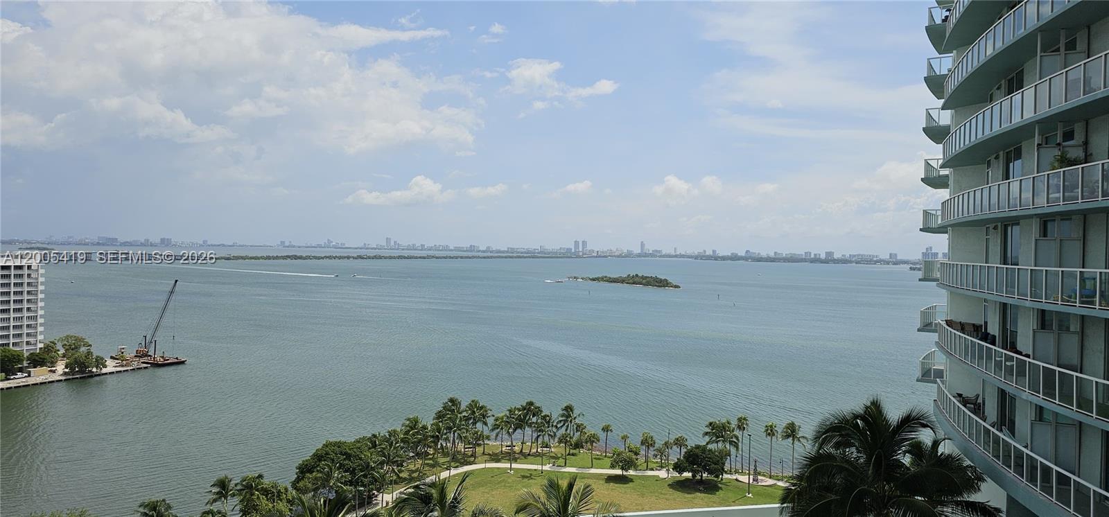 QUANTUM ON THE BAY CONDO - Residential