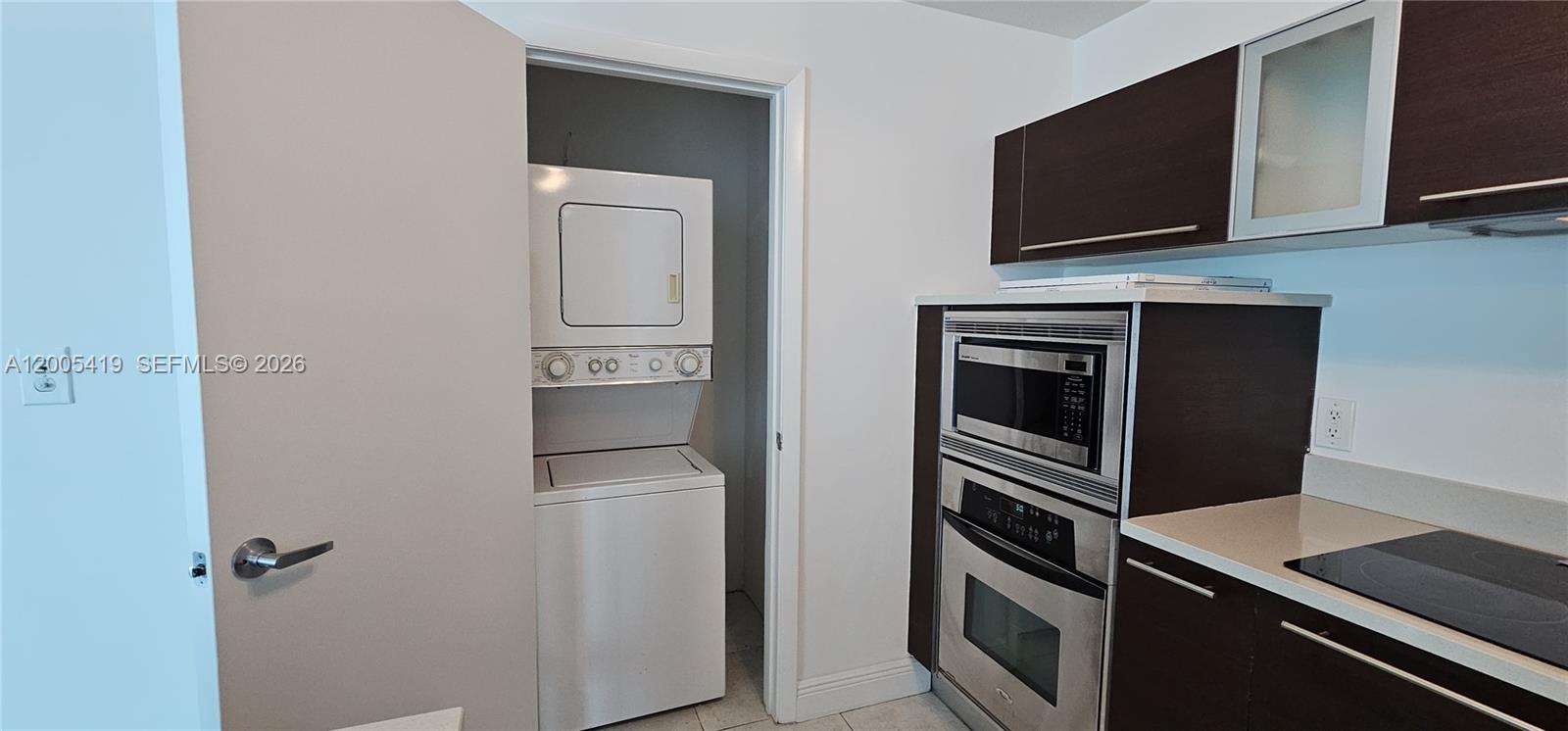 QUANTUM ON THE BAY CONDO - Residential