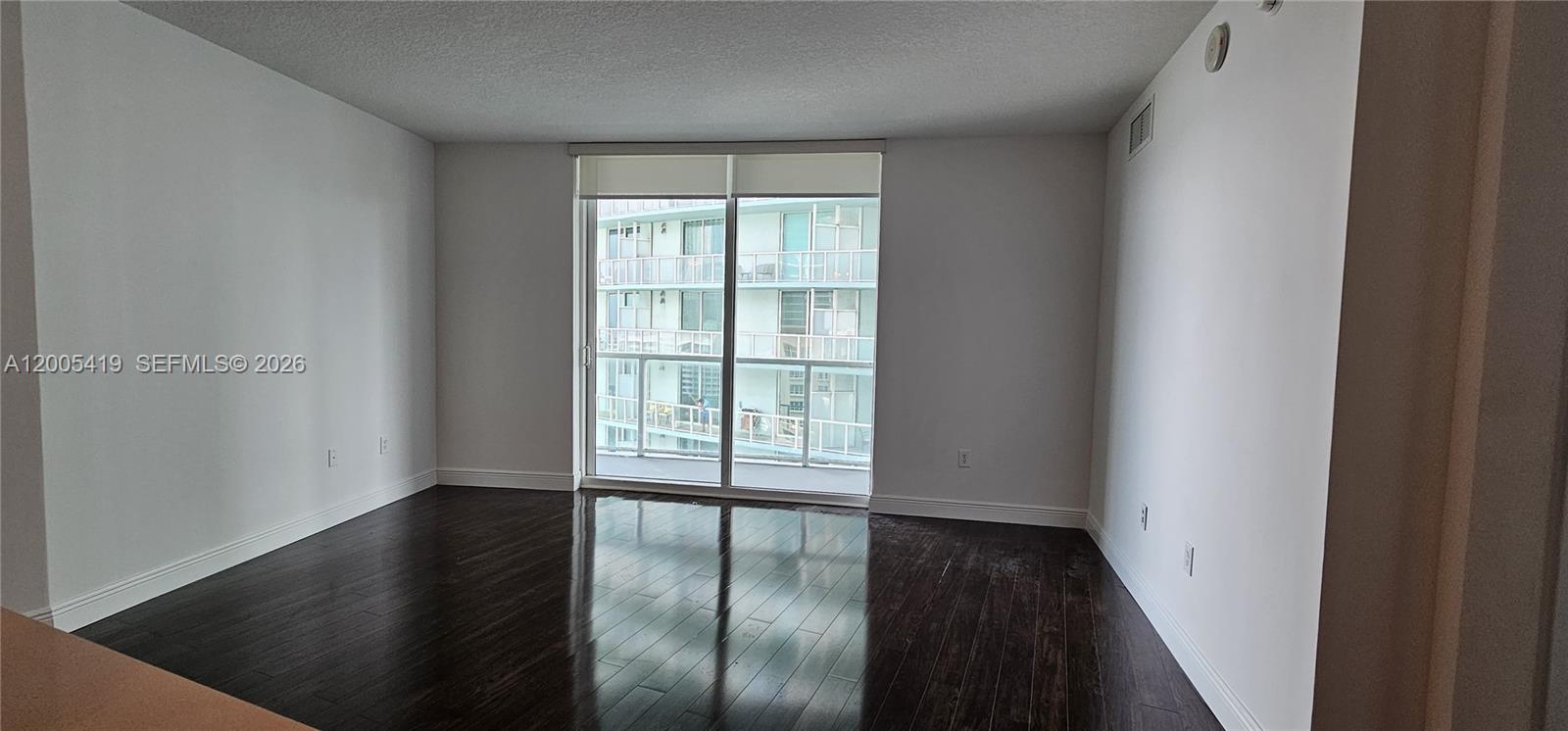 QUANTUM ON THE BAY CONDO - Residential