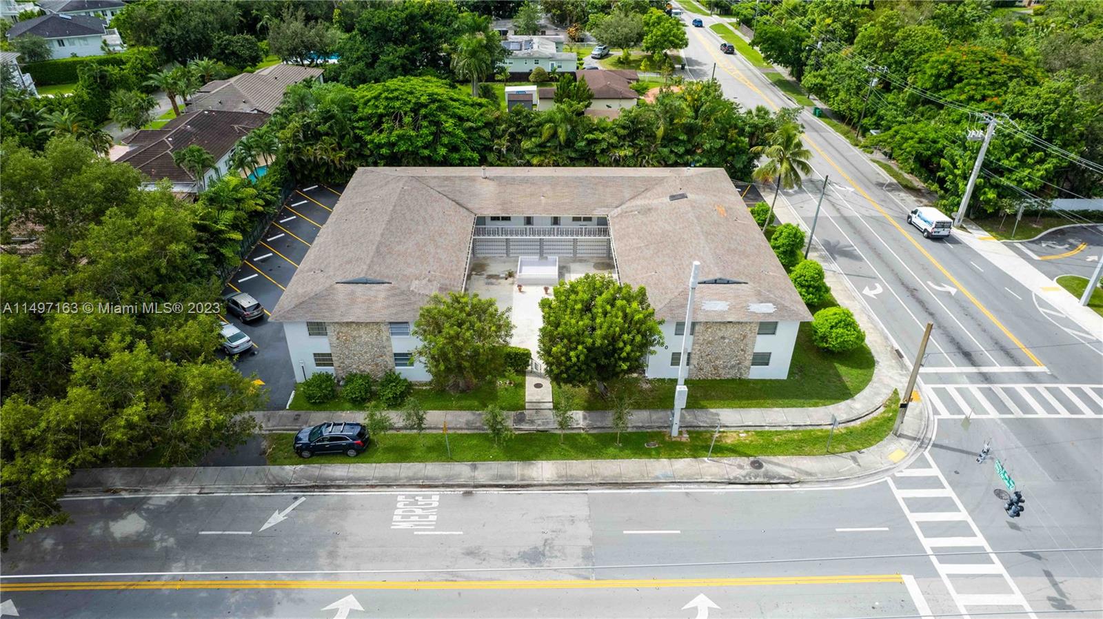 Come claim your residence at this highly sought after location! Surrounded by luxury homes and communities, and easy commute to Downtown Dadeland & the Metrorail, this spacious 1BD residence is in the center of it all. Conveniently located on the garden level, this apartment boasts a open floor plan with L shaped living/dining area and a crisp white kitchen with extended island countertop. Explore the nicely renovated grounds, spacious courtyard entrance, and convenient on-site laundry room. One uncovered parking spot included, or upgrade to a covered space for only $45/month. Pets 20lbs or less welcome! Check out our VIRTUAL TOUR!