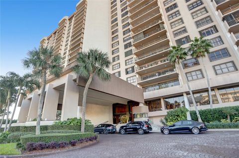 1800 NE 114th St 607 Miami FL 33181