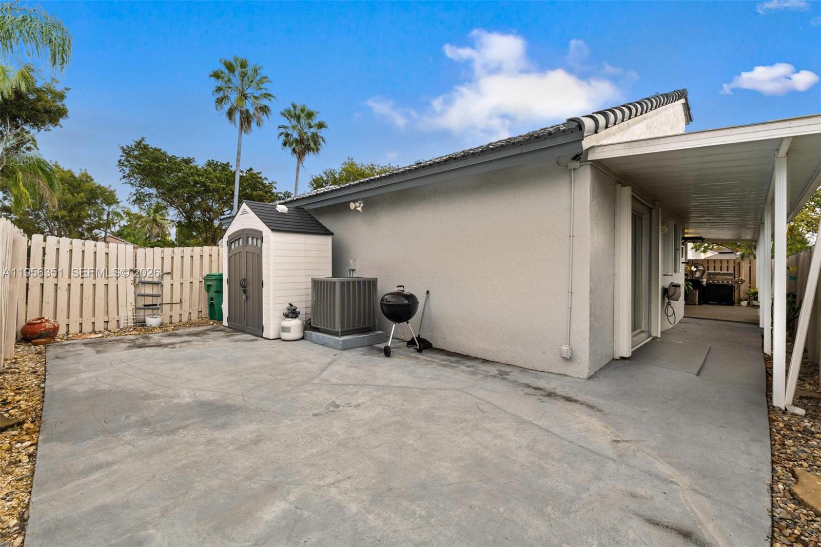 CHANTARELLE AT THE HAMMOC - Residential