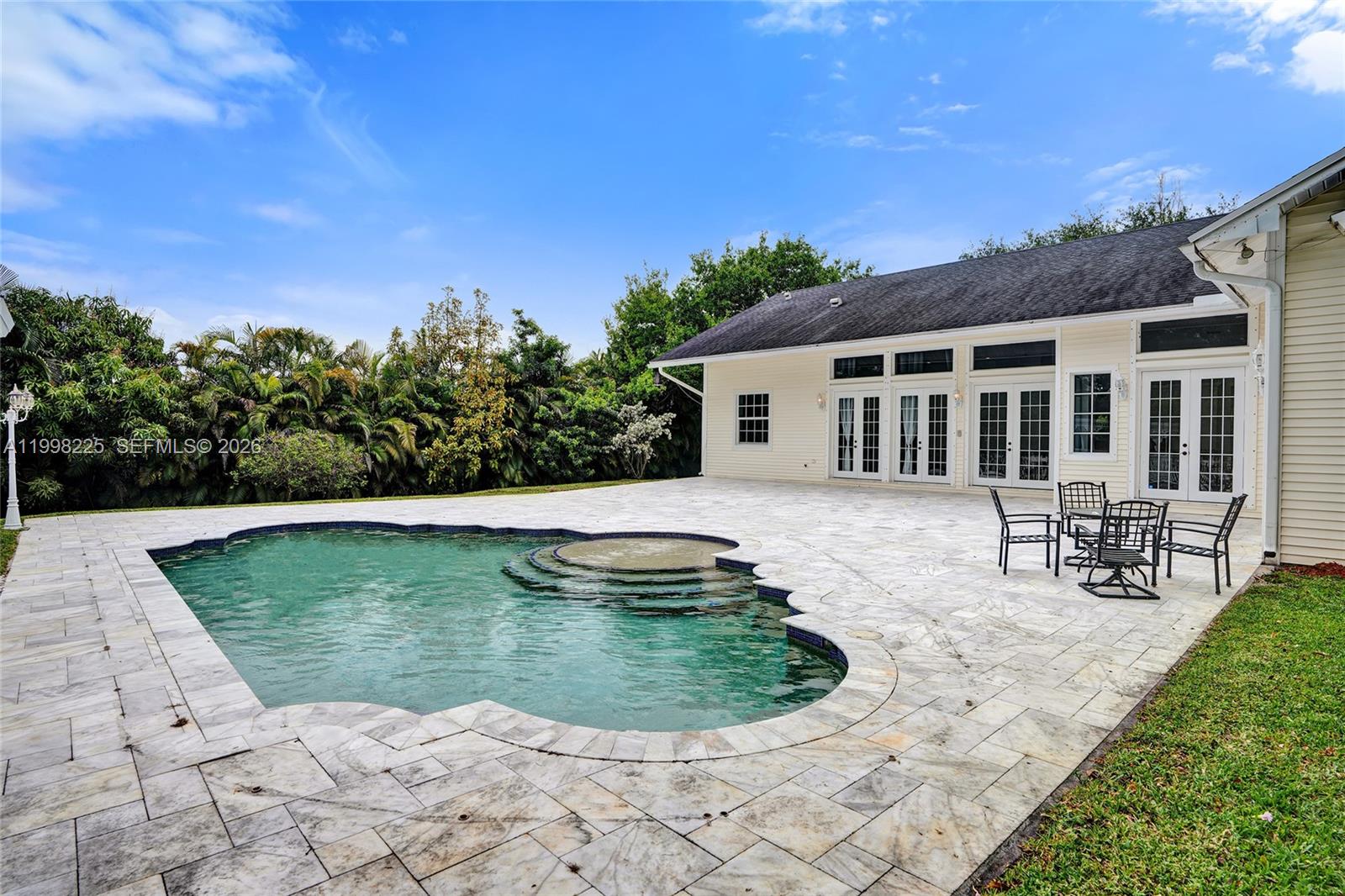 FLA FRUIT LANDS CO - Residential