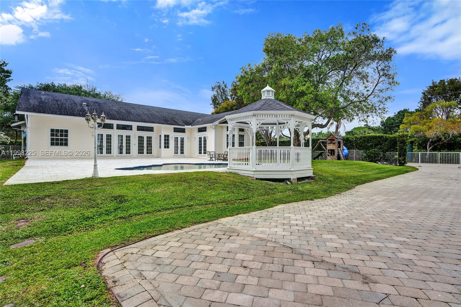 FLA FRUIT LANDS CO - Residential