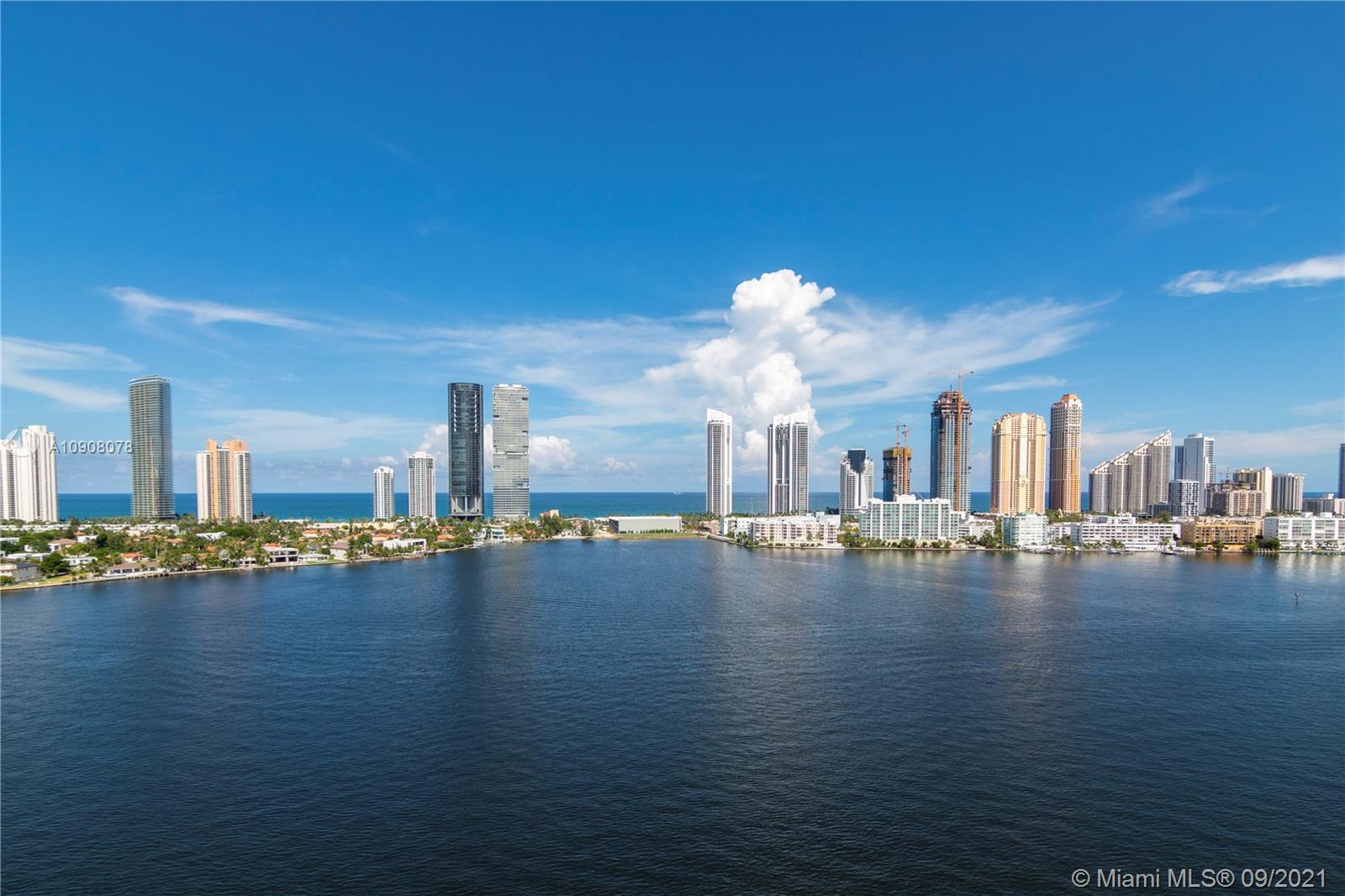 PRIVE CONDO - Residential