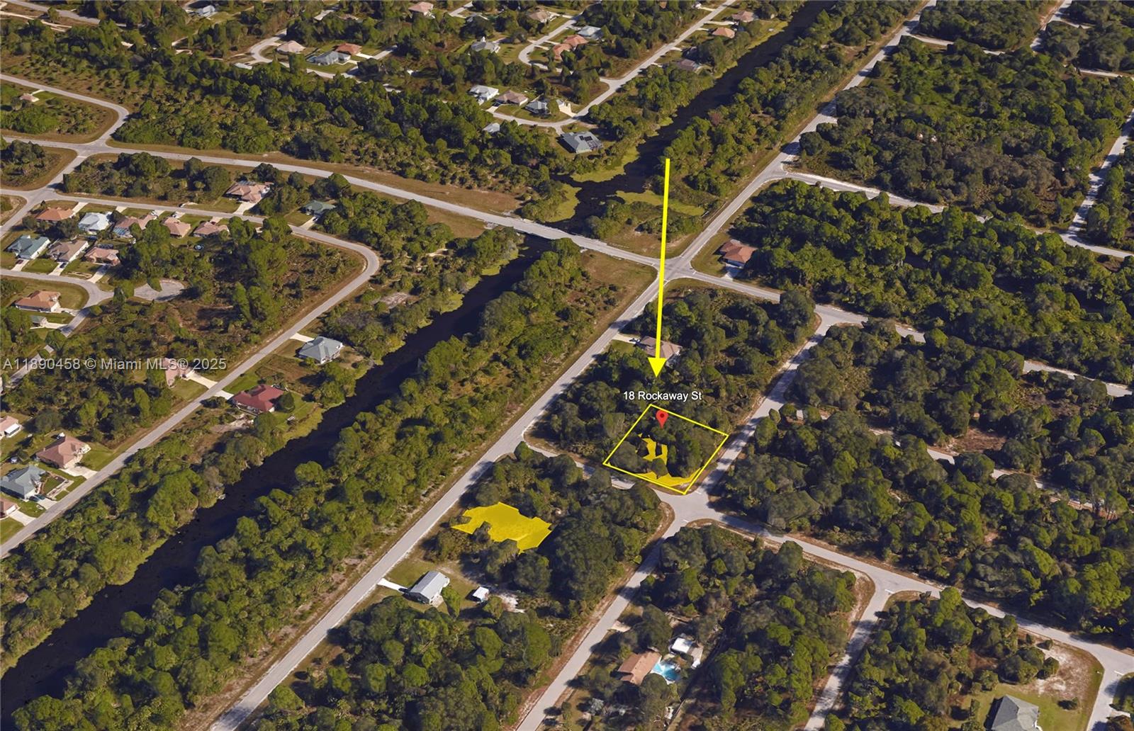 Port Charlotte Section 14 - Land