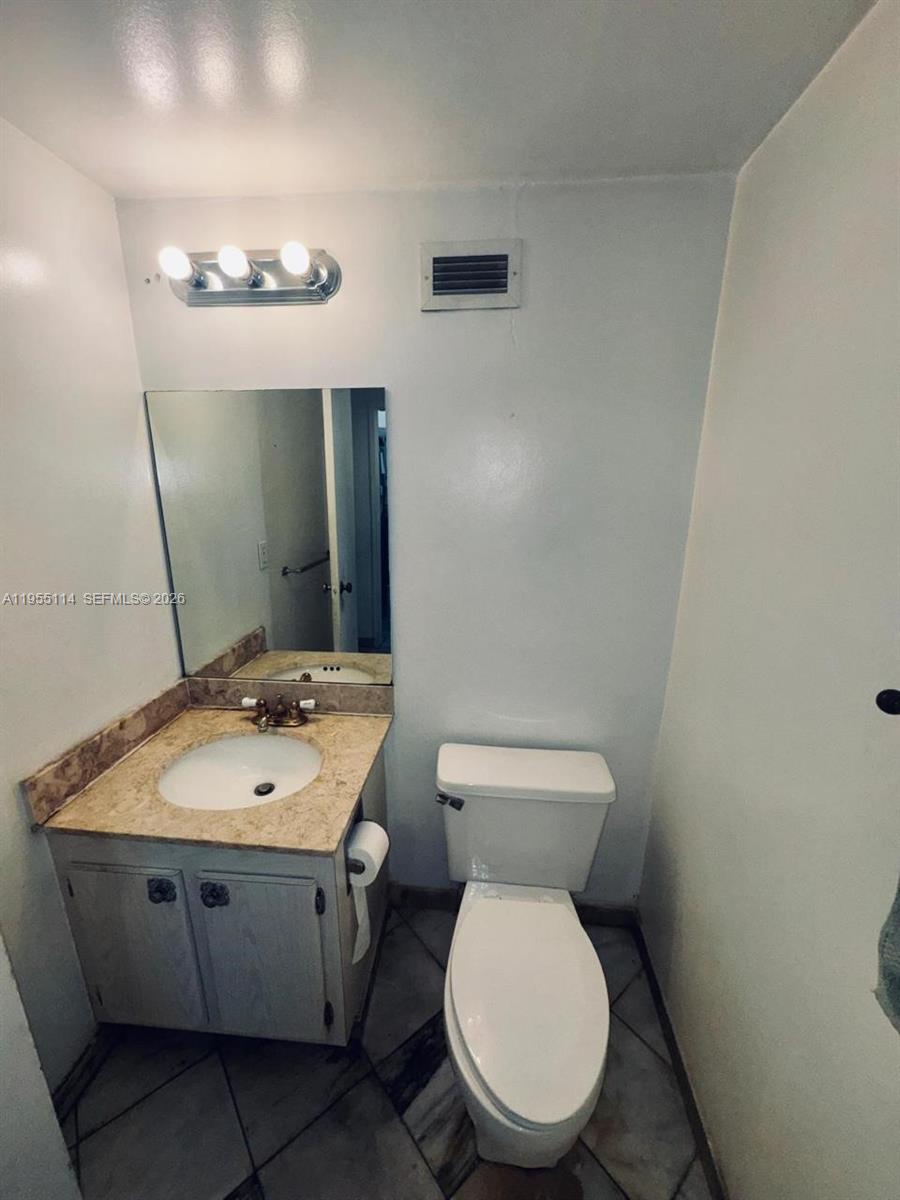 SEA AIR TOWERS CONDO - Residential