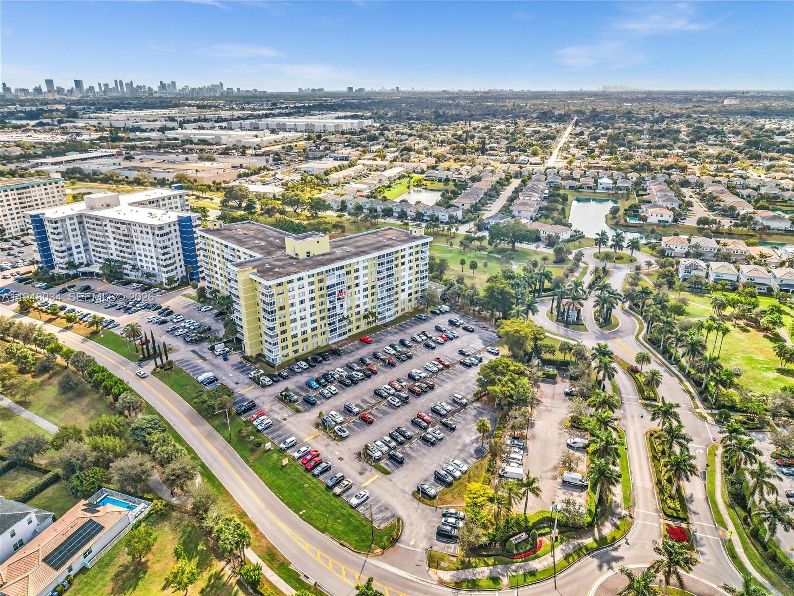 HILLCREST NO 21 CONDO - Residential