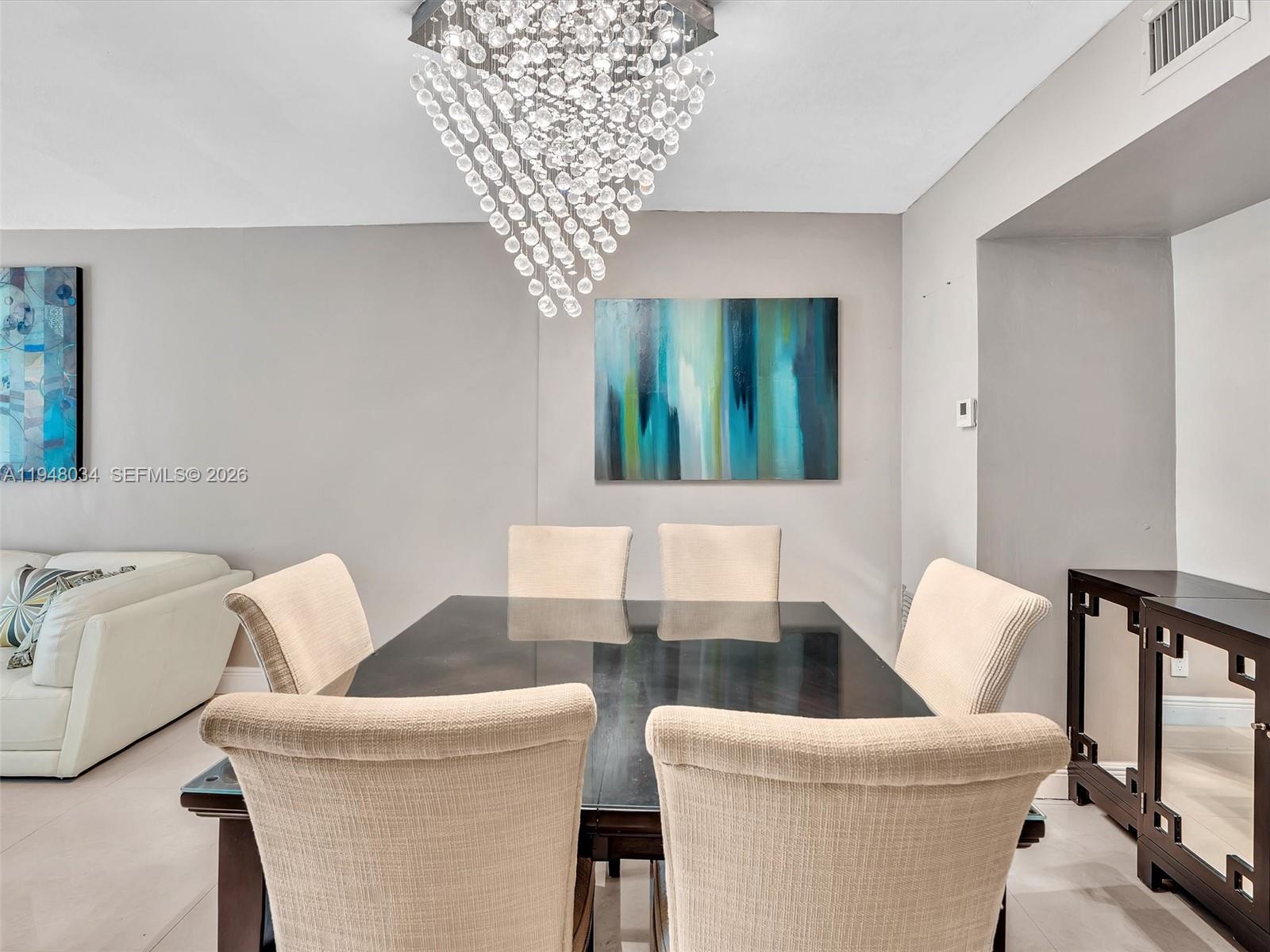 HILLCREST NO 21 CONDO - Residential