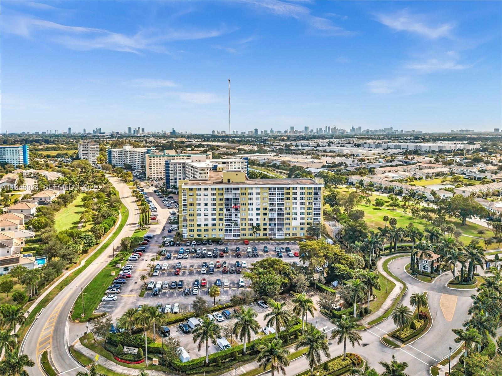 HILLCREST NO 21 CONDO - Residential