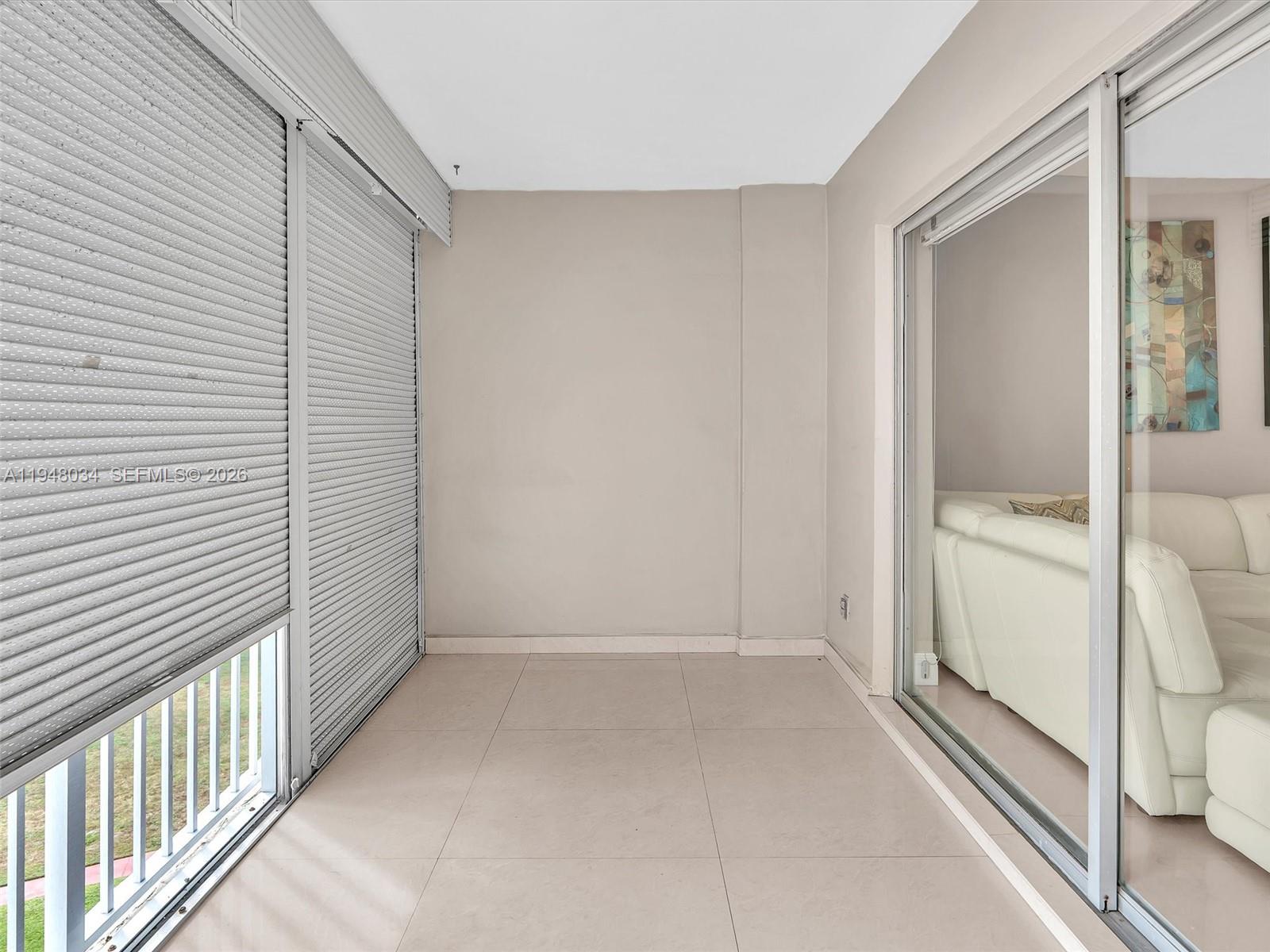 HILLCREST NO 21 CONDO - Residential