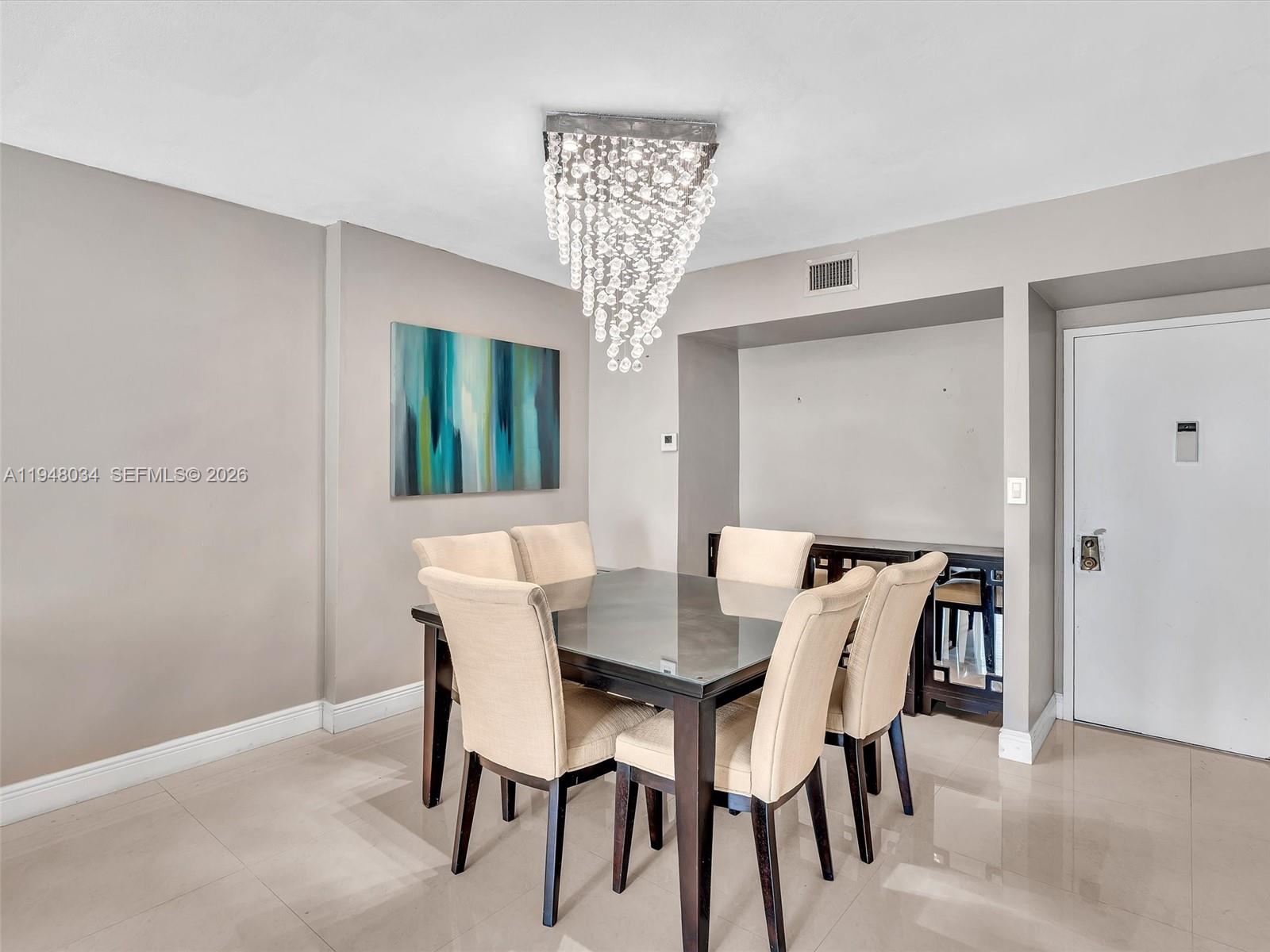 HILLCREST NO 21 CONDO - Residential