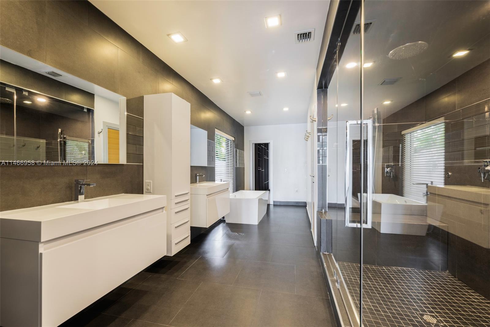 RIVIERA 1ST & 2ND ADDN AM - Residential