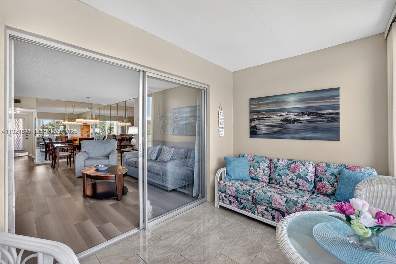 ORIOLE GOLF & TENNIS CLUB - Residential