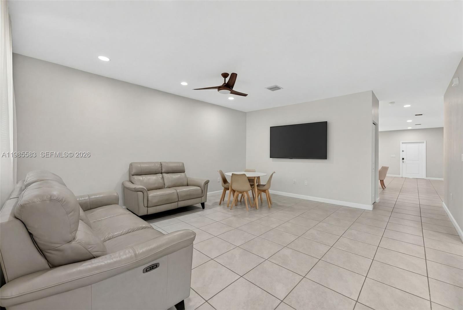 KENDALL ASSEMBLAGE NORTH - Residential