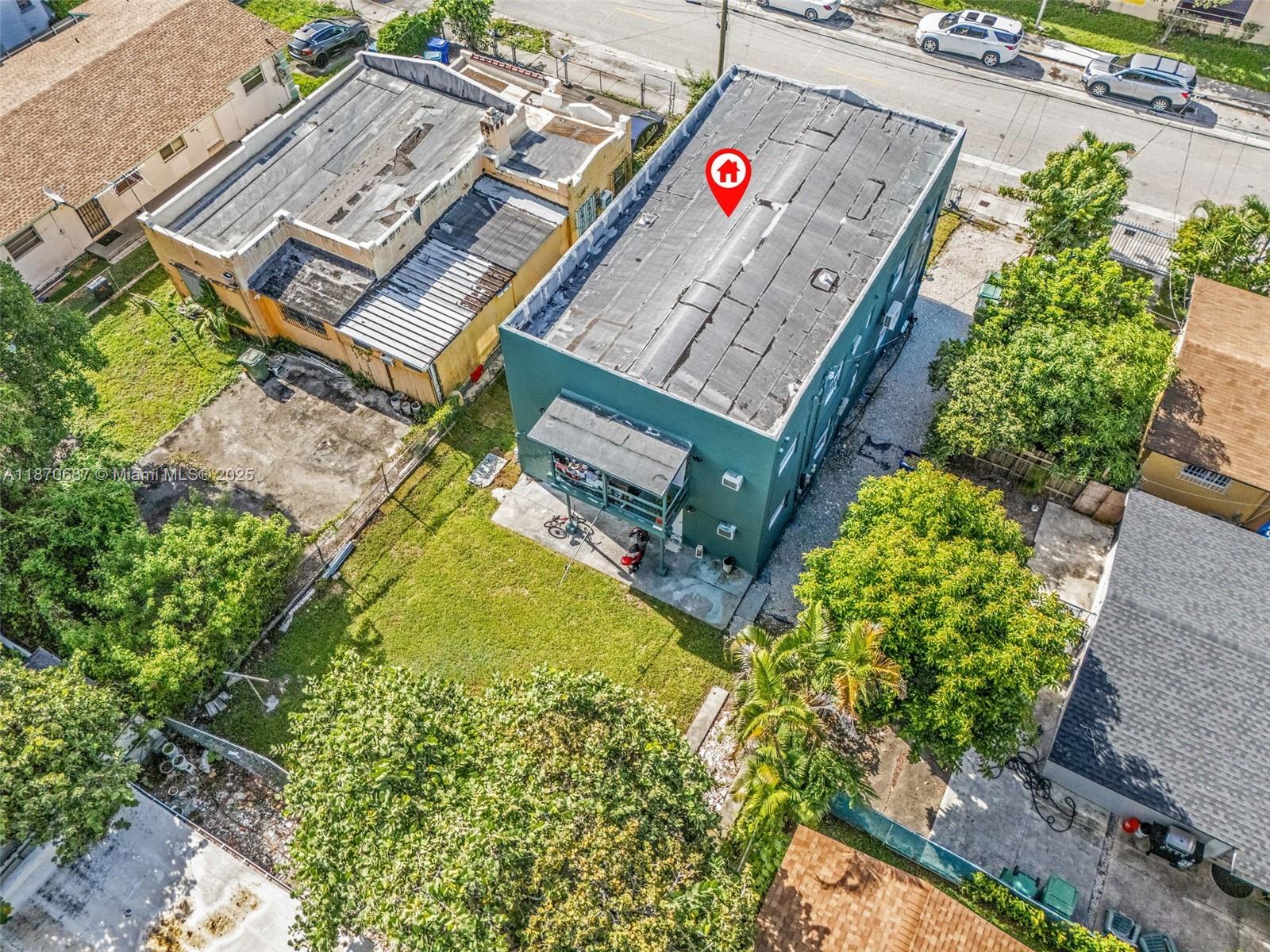 1075 NW 30th St