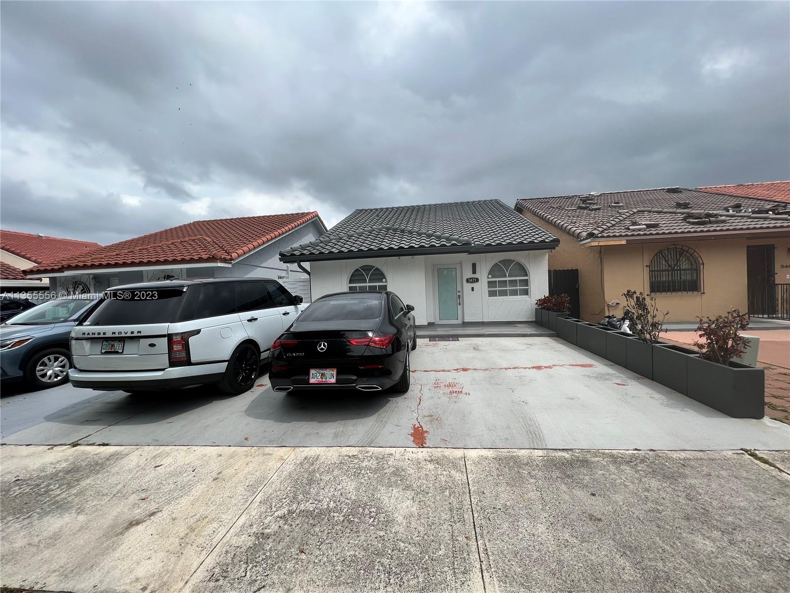 Beautiful house in the west of Hialeah ( WON'T LAST ). LOCATION , LOCATION , LOCATION!
This home is a unique home in the area, NO HOA . The house was recently remodel and is in great condition with all the updates. The house count with 4 bedroom 2 bath , the smallest bedroom can be used as kid room or office space . Pictures to be uploaded
All offers must be submitted with all documentation. Please use showing assist .