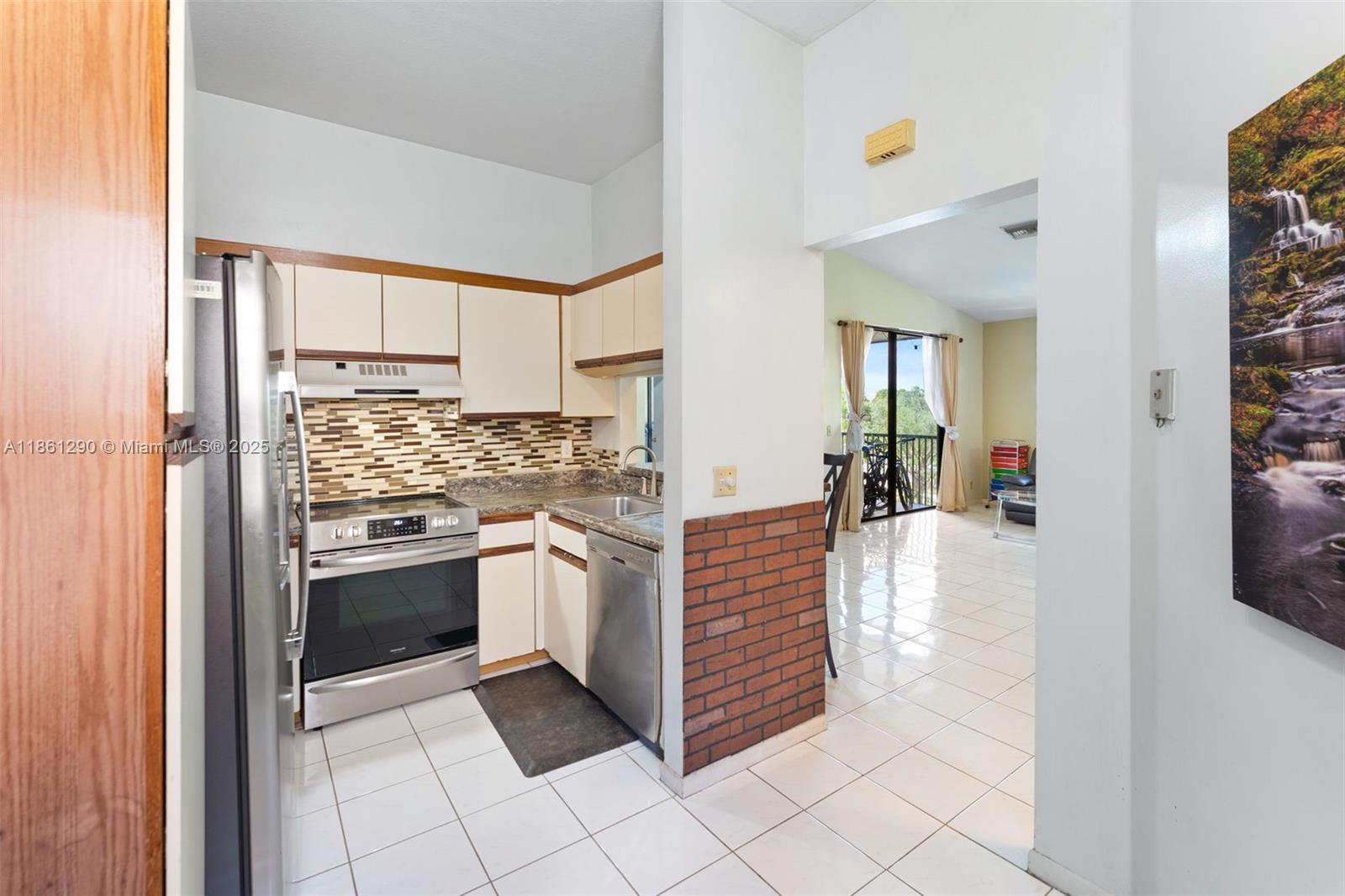 10700 NW 14th St 154