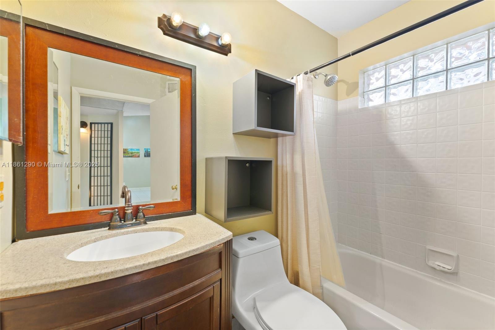 OPTIMA VILLAGE I-C CONDO - Residential