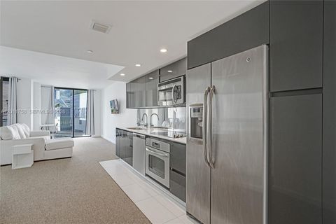 Tiny photo for 31 SE 6th St #805, Miami, FL 33131 (MLS # A12011758)