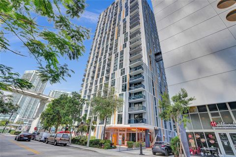 Tiny photo for 31 SE 6th St #805, Miami, FL 33131 (MLS # A12011758)