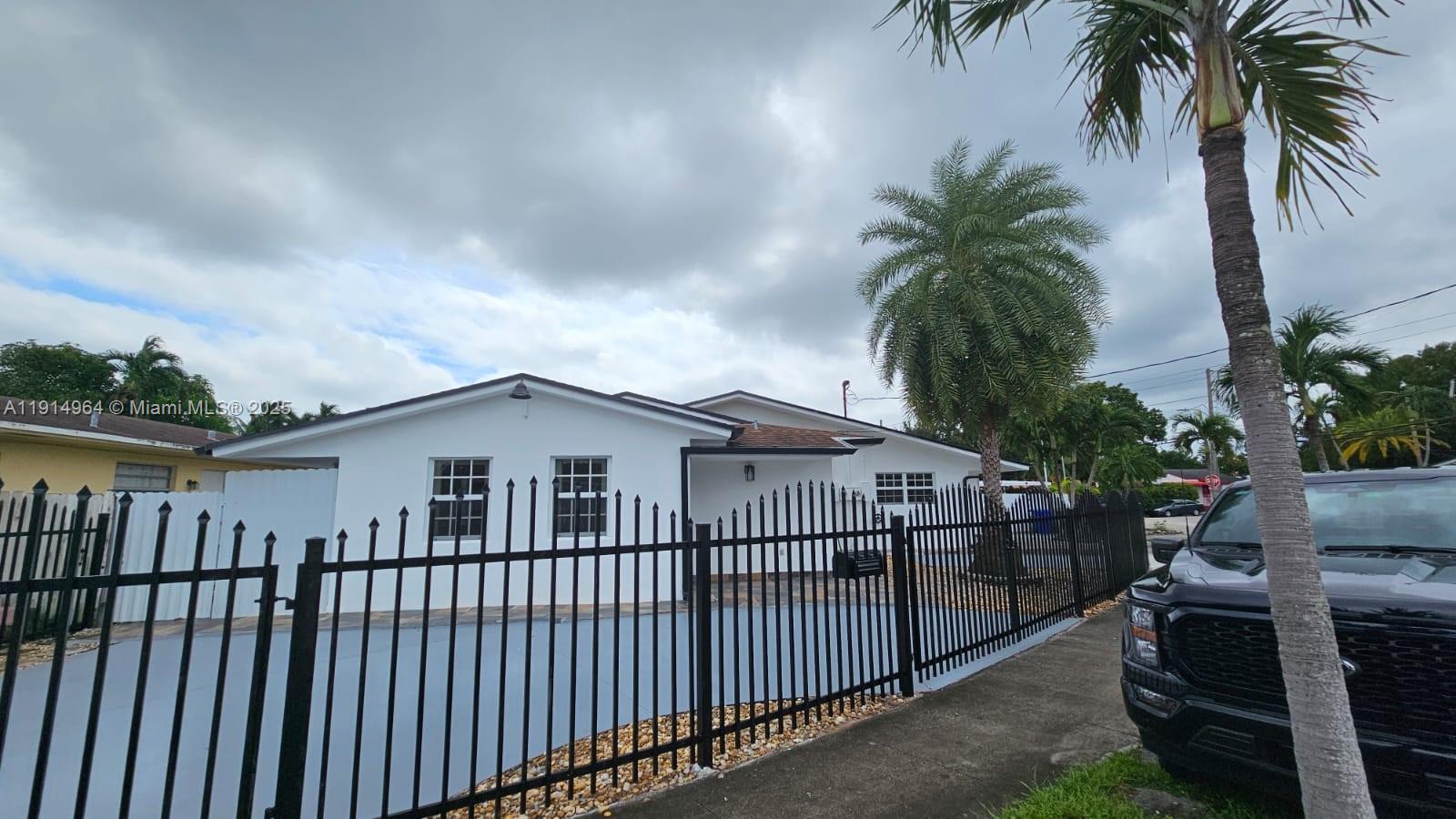 THE PINES - Residential Lease