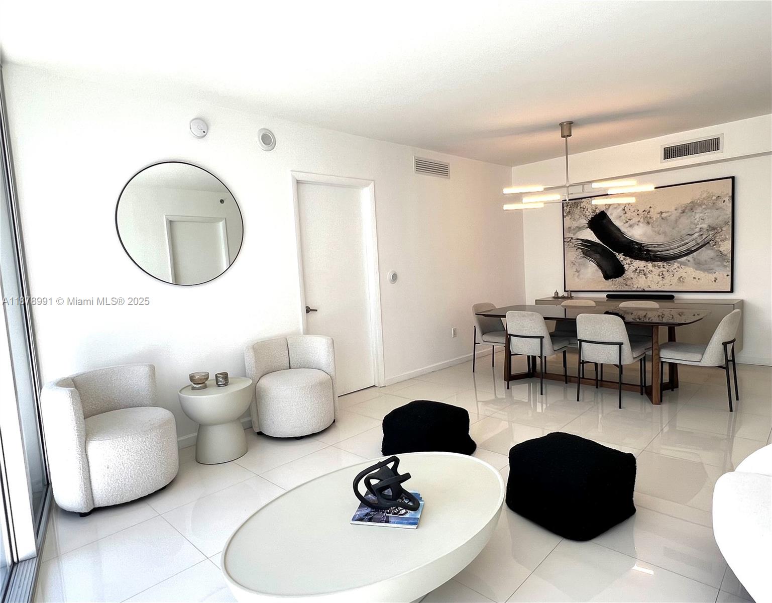 ICON BRICKELL NO TWO - Residential