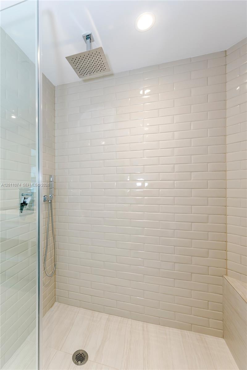 Hyde Beach House - Residential