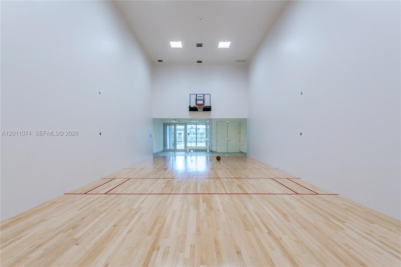 Hyde Beach House - Residential