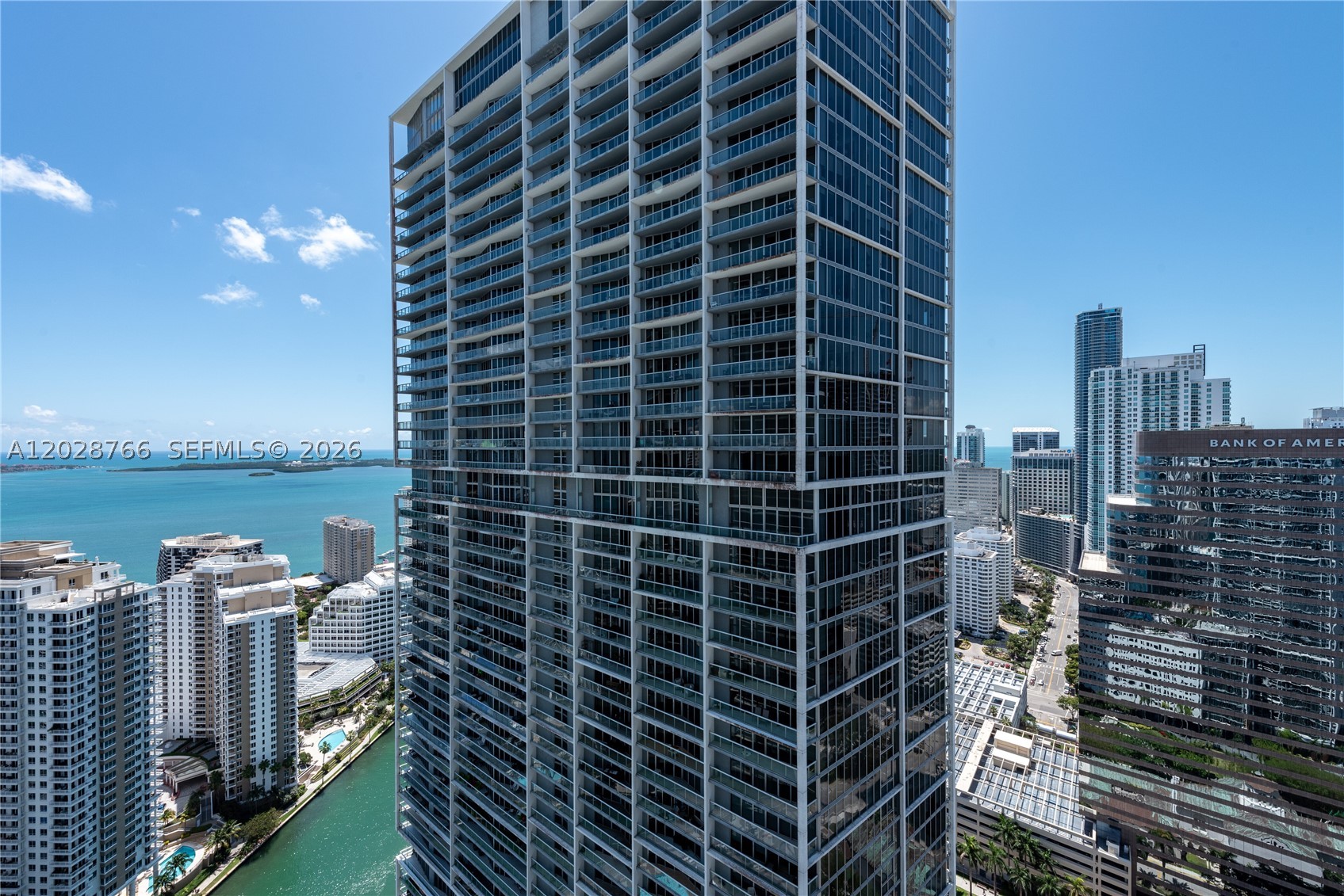 475 Brickell Ave 4213