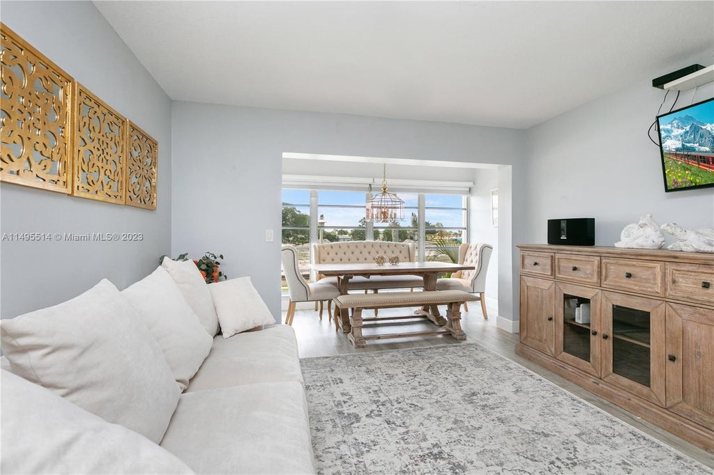 Photo of 13638 Via Flora #H, Delray Beach, FL 33484 (MLS # A11495514)