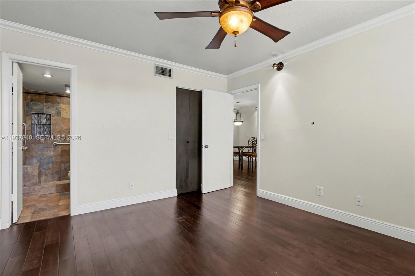 ROYAL PARK GARDENS - Residential