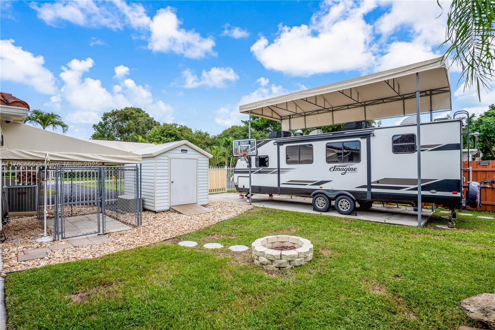 GLENWOOD ESTATES - Residential